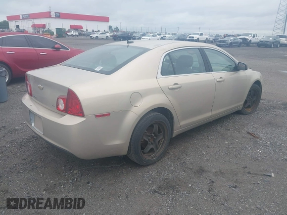 2009 Chevrolet Malibu 1LS with VIN 1G1ZG57B79F260941, listed as a IAAI auction lot 42157902 with 188,112 mi miles and . Bid and sale history available at DreamBid. Image 4.