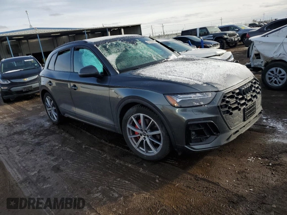 2024 Audi Q5 S line Prestige with VIN WA1F2AFY8R2069618, listed as a Copart auction lot 87875475 with 0 mi miles and Salvage Title. Bid and sale history available at carsss.com. Image 4.