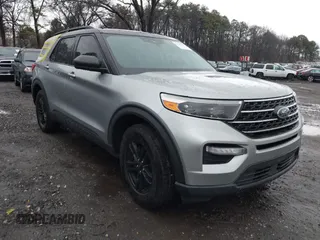 2021 Ford Explorer XLT with VIN 1FMSK8DH2MGA10393, listed as a IAAI auction lot 41937483 with 39,716 mi miles. Bid and sale history available at carsss.com. Image 1.