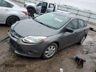 2013 Ford Focus S with VIN 1FADP3E2XDL266547, listed as a Copart auction lot 47837885 with 60,968 mi miles and Salvage Title. Bid and sale history available at carsss.com. Image 1.