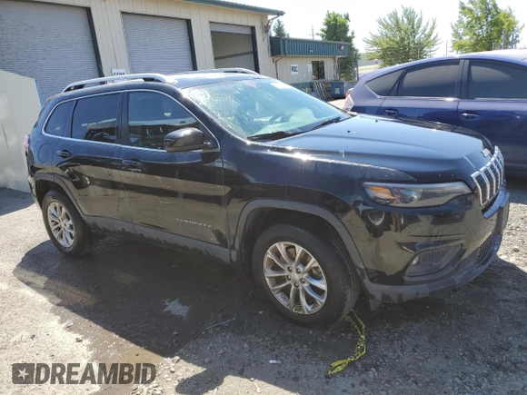 2019 Jeep Cherokee Latitude with VIN 1C4PJMCB0KD124765, listed as a Copart auction lot 59771225 with 147,815 mi miles and Salvage title. Bid and sale history available at DreamBid. Image 4.