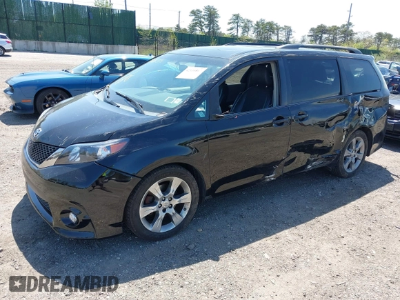 2012 Toyota Sienna SE with VIN 5TDXK3DC7CS262033, listed as a IAAI auction lot 42135817 with 134,546 mi miles and . Bid and sale history available at DreamBid. Image 18.