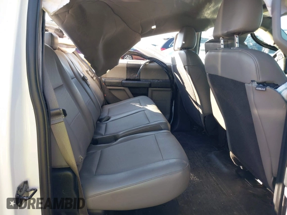 2017 Ford F-150 XL with VIN 1FTEW1EF7HKE40434, listed as a IAAI auction lot 41635157 with 122,338 mi miles. Bid and sale history available at carsss.com. Image 8.
