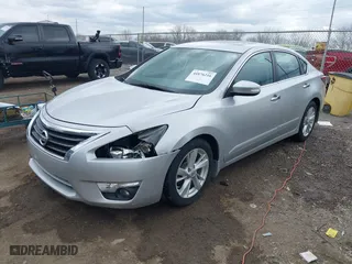 2015 Nissan Altima 2.5 with VIN 1N4AL3AP5FC262974, listed as a IAAI auction lot 41876216 with 96,977 mi miles. Bid and sale history available at carsss.com. Image 2.