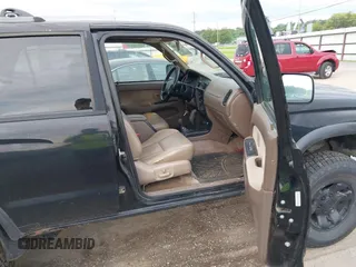 1999 Toyota 4Runner SR5 with VIN JT3HN86R7X0222574, listed as a IAAI auction lot 42791068 with 272,791 mi miles and . Bid and sale history available at DreamBid. Image 5.