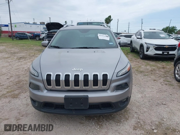2018 Jeep Cherokee Latitude with VIN 1C4PJLCX4JD559096, listed as a IAAI auction lot 41925282 with 127,488 mi miles and . Bid and sale history available at DreamBid. Image 12.