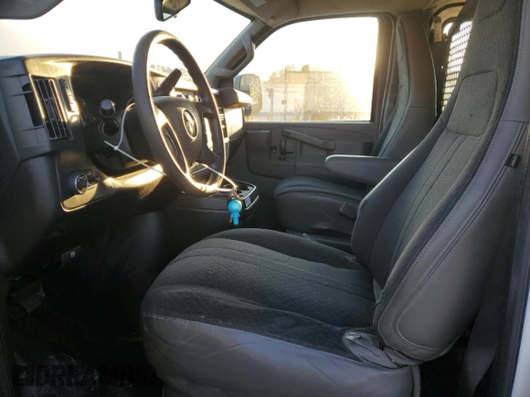 2018 Chevrolet Express Cargo Van with VIN 1GCWGAFG6J1904771, listed as a Copart auction lot 43149055 with 288,899 mi miles and Clean Title. Bid and sale history available at carsss.com. Image 7.