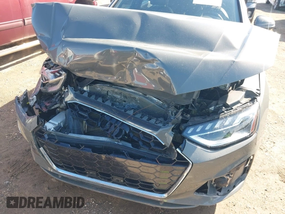 2023 Audi A4 S line Premium Plus z VIN WAUEAAF41PN003020, wystawiony jako IAAI lot #42369885 z przebiegiem 55 960 mil mil oraz . Historia ofert i sprzedaży dostępna na DreamBid. Obrazek 6.