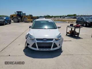 2014 Ford Focus SE with VIN 1FADP3K20EL305376, listed as a Copart auction lot 51878905 with 111,552 mi miles and Salvage Title. Bid and sale history available at carsss.com. Image 5.
