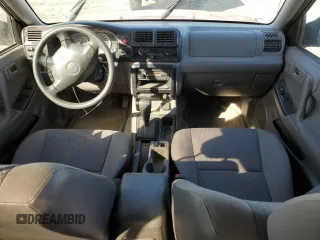 2004 Isuzu Rodeo S with VIN 4S2DM58W844300545, listed as a Copart auction lot 72277394 with Not Provided miles and Clean Title. Bid and sale history available at DreamBid. Image 8.