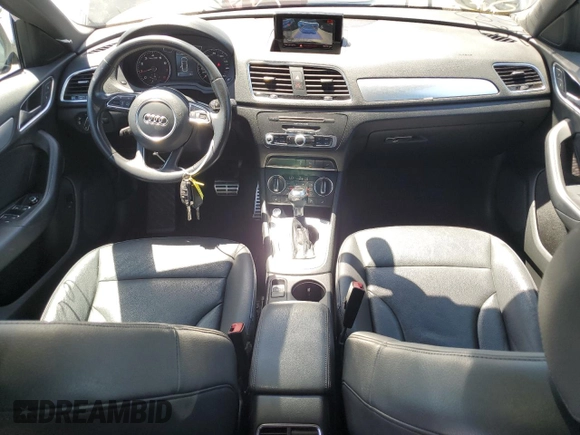 2016 Audi Q3 Premium Plus z VIN WA1BFCFS2GR021871, wystawiony jako Copart lot #56348965 z przebiegiem 66 099 mil mil oraz Szkoda całkowita • Salvage title. Historia ofert i sprzedaży dostępna na DreamBid. Obrazek 8.