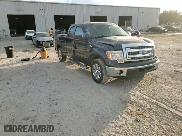 2014 Ford F-150 XL with VIN 1FTFX1CF7EKG44702, listed as a Copart auction lot 45189245 with 135,112 mi miles and Salvage Title. Bid and sale history available at carsss.com. Image 10.