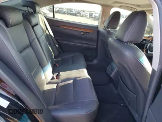 2014 Lexus ES 300h z VIN JTHBW1GG9E2071885, wystawiony jako Copart lot #61654645 z przebiegiem 156 595 mil mil oraz Szkoda całkowita • Salvage title. Historia ofert i sprzedaży dostępna na DreamBid. Obrazek 10.