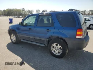 2007 Ford Escape XLT with VIN 1FMYU03Z67KB07923, listed as a Copart auction lot 50120885 with 187,903 mi miles and Salvage Title. Bid and sale history available at carsss.com. Image 2.