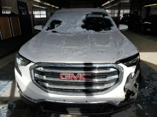 2018 GMC Terrain SLT with VIN 3GKALVEV1JL366202, listed as a Copart auction lot 44376235 with 96,168 mi miles and Salvage Title. Bid and sale history available at carsss.com. Image 5.
