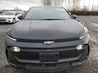 2025 Chevrolet Equinox EV LT z VIN 3GN7DLRP6SS121798, wystawiony jako Copart lot #45547575 z przebiegiem 2 147 mil mil oraz Szkoda całkowita • Salvage title. Historia ofert i sprzedaży dostępna na DreamBid. Obrazek 5.
