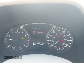 2013 Nissan Pathfinder SL with VIN 5N1AR2MM0DC606403, listed as a IAAI auction lot 41402104 with 128,644 mi miles and . Bid and sale history available at DreamBid. Image 7.