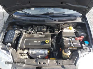 2007 Chevrolet Aveo LS z VIN KL1TD66697B739406, wystawiony jako IAAI lot #42254135 z przebiegiem 95 369 mil mil oraz . Historia ofert i sprzedaży dostępna na DreamBid. Obrazek 10.