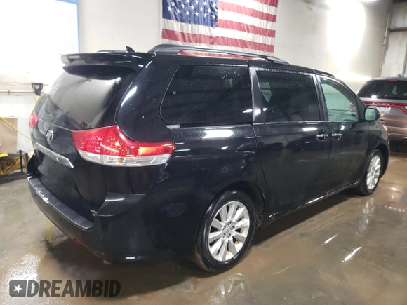 2011 Toyota Sienna XLE z VIN 5TDDK3DC6BS001431, wystawiony jako Copart lot #86715054 z przebiegiem 193 640 mil mil oraz Szkoda całkowita • Salvage title. Historia ofert i sprzedaży dostępna na DreamBid. Obrazek 3.