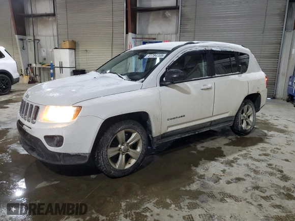 2011 Jeep Compass with VIN 1J4NT1FA1BD137635, listed as a Copart auction lot 41784705 with 182,932 mi miles and Clean Title. Bid and sale history available at carsss.com. Image 1.