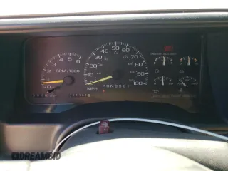 2000 Chevrolet Tahoe Z71 with VIN 1GNEK13R1YR170690, listed as a Copart auction lot 72806004 with 211,151 mi miles and Clean Title. Bid and sale history available at carsss.com. Image 9.