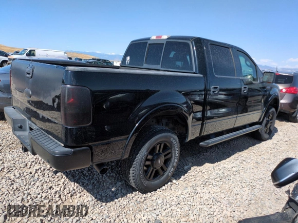 2006 Ford F-150 XLT z VIN 1FTPW14576FA41997, wystawiony jako Copart lot #63773895 z przebiegiem 182 893 mil mil oraz Czysty tytuł • Clean title. Historia ofert i sprzedaży dostępna na DreamBid. Obrazek 3.