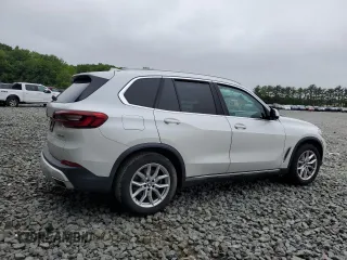 2020 BMW X5 xDrive40i with VIN 5UXCR6C06L9B11252, listed as a Copart auction lot 59634655 with Not provided miles and Salvage title. Bid and sale history available at DreamBid. Image 3.