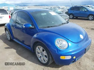 2003 Volkswagen New Beetle Coupe GLS with VIN 3VWCD21C83M432291, listed as a IAAI auction lot 41844009 with 88,442 mi miles. Bid and sale history available at carsss.com. Image 1.