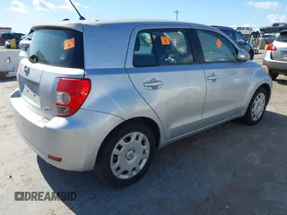 2008 Scion xD z VIN JTKKU10488J025118, wystawiony jako IAAI lot #42270791 z przebiegiem Nie podano mil oraz . Historia ofert i sprzedaży dostępna na DreamBid. Obrazek 4.