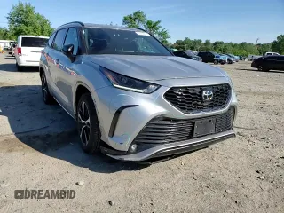 2022 Toyota Highlander XSE with VIN 5TDLZRBHXNS244110, listed as a Copart auction lot 57018755 with 55,633 mi miles and Salvage title. Bid and sale history available at DreamBid. Image 14.