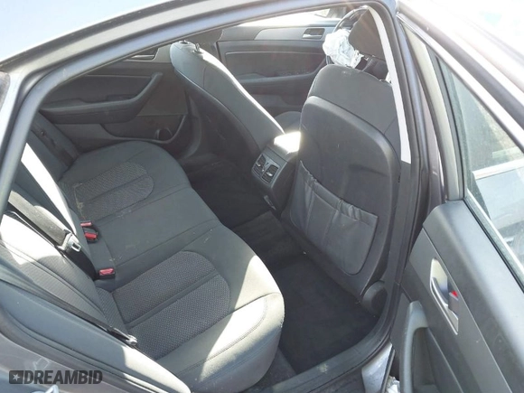 2019 Hyundai Sonata Sport with VIN 5NPE34AF6KH814179, listed as a IAAI auction lot 41787096 with 121,460 mi miles. Bid and sale history available at carsss.com. Image 8.