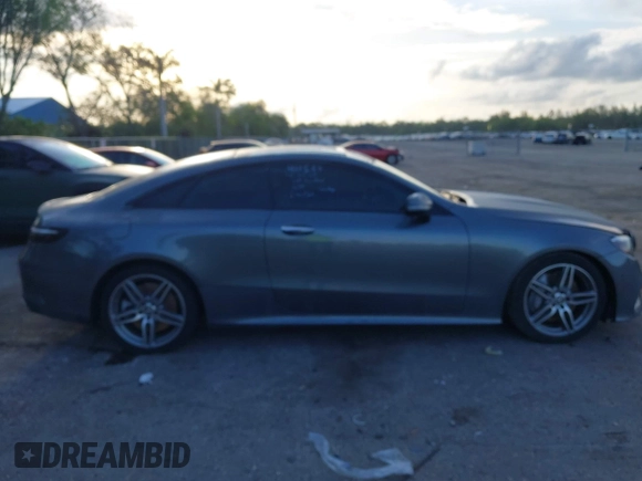 2018 Mercedes-Benz E 400 with VIN WDD1J6FB1JF021229, listed as a IAAI auction lot 42197884 with 72,011 mi miles and . Bid and sale history available at DreamBid. Image 13.