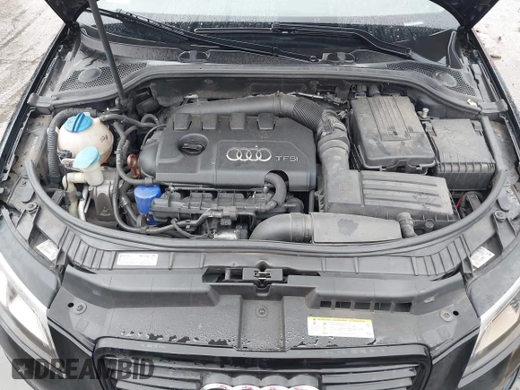 2012 Audi A3 Premium Plus z VIN WAUPEAFM6CA074194, wystawiony jako IAAI lot #42302773 z przebiegiem 176 831 mil mil oraz . Historia ofert i sprzedaży dostępna na DreamBid. Obrazek 10.