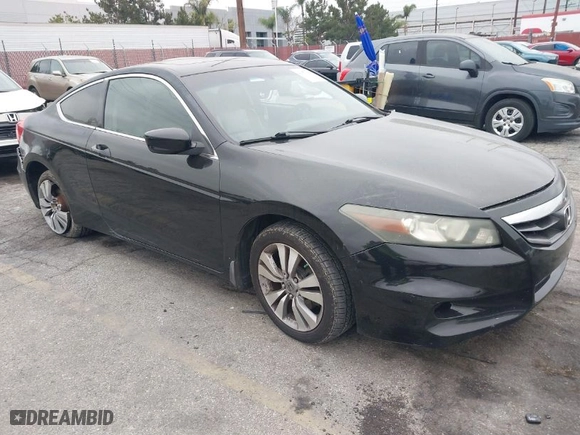 2011 Honda Accord Cpe EX-L with VIN 1HGCS1B86BA000499, listed as a IAAI auction lot 41877329 with 209,181 mi miles. Bid and sale history available at carsss.com. Image 1.