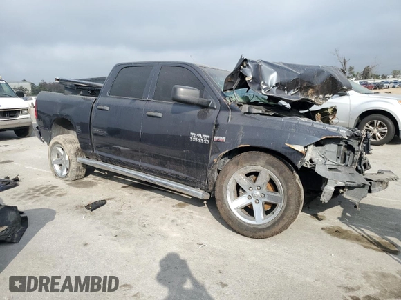 2018 Ram 1500 Express z VIN 1C6RR6KT9JS314881, wystawiony jako Copart lot #43798115 z przebiegiem Nie podano mil oraz Szkoda całkowita • Salvage title. Historia ofert i sprzedaży dostępna na DreamBid. Obrazek 4.