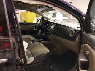 2020 Kia Sedona EX with VIN KNDMC5C18L6615178, listed as a IAAI auction lot 41618042 with 42,283 mi miles. Bid and sale history available at carsss.com. Image 5.