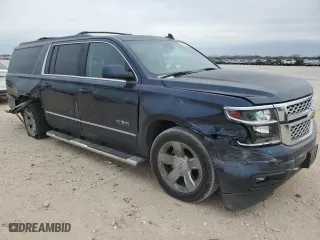 2017 Chevrolet Suburban LT with VIN 1GNSCHKCXHR329762, listed as a Copart auction lot 88015285 with 92,916 mi miles and Salvage Title. Bid and sale history available at carsss.com. Image 4.