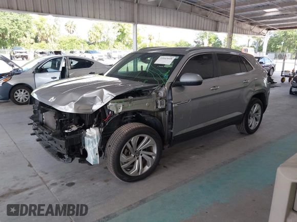 2021 Volkswagen Atlas SEL с VIN 1V2EE2CA9MC216892, выставлен на аукционе IAAI как лот 39943648 с пробегом 54 920 миль миль и . История ставок и продаж доступна на DreamBid. Изображение 2.