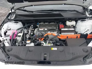 2024 Toyota bZ4X XLE z VIN JTMABACA6RA083823, wystawiony jako IAAI lot #42226912 z przebiegiem 7057 mil mil oraz . Historia ofert i sprzedaży dostępna na DreamBid. Obrazek 10.