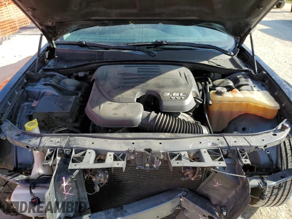 2016 Chrysler 300 C с VIN 2C3CCAEG6GH128026, выставлен на аукционе Copart как лот 57798045 с пробегом 108 687 миль миль и Списание • Salvage title. История ставок и продаж доступна на DreamBid. Изображение 11.