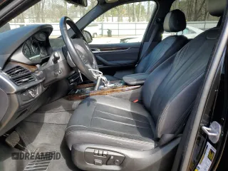 2018 BMW X5 xDrive40e iPerformance with VIN 5UXKT0C52J0V99605, listed as a Copart auction lot 48298045 with 97,339 mi miles and Salvage Title. Bid and sale history available at carsss.com. Image 7.