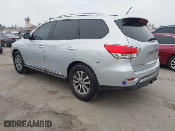 2014 Nissan Pathfinder SL with VIN 5N1AR2MN5EC699428, listed as a IAAI auction lot 42793201 with 178,985 mi miles and . Bid and sale history available at DreamBid. Image 3.
