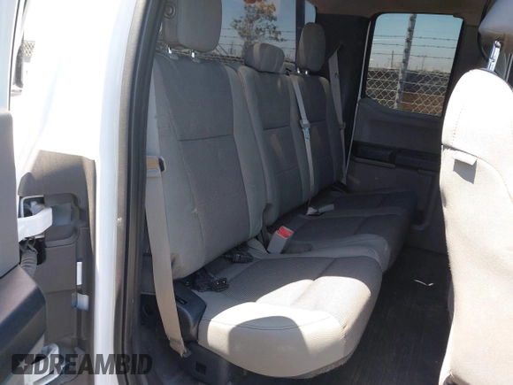 2016 Ford F-150 XLT with VIN 1FTFX1EG3GKF54388, listed as a IAAI auction lot 42474038 with 165,705 mi miles and . Bid and sale history available at DreamBid. Image 8.