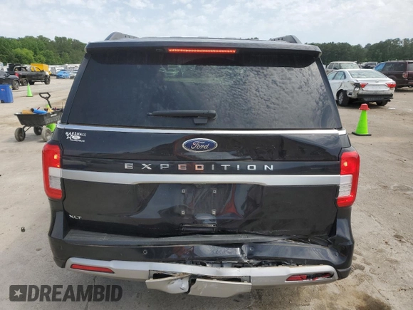 2024 Ford Expedition XLT with VIN 1FMJU1H81REA55710, listed as a Copart auction lot 56927215 with 16,072 mi miles and Salvage title. Bid and sale history available at DreamBid. Image 6.