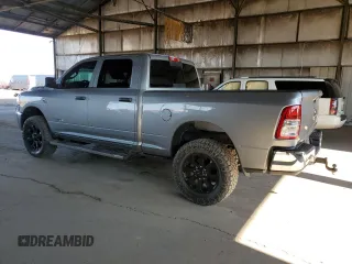 2020 Ram 2500 Tradesman z VIN 3C6UR5CL9LG148231, wystawiony jako Copart lot #60565695 z przebiegiem 172 705 mil mil oraz Czysty tytuł • Clean title. Historia ofert i sprzedaży dostępna na DreamBid. Obrazek 2.