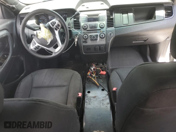 2017 Ford Police Interceptor with VIN 1FAHP2MK5HG122741, listed as a Copart auction lot 61060125 with 100,908 mi miles and Clean title. Bid and sale history available at DreamBid. Image 8.