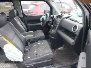 2004 Honda Element EX with VIN 5J6YH286X4L009044, listed as a IAAI auction lot 42020272 with 158,967 mi miles and . Bid and sale history available at DreamBid. Image 5.