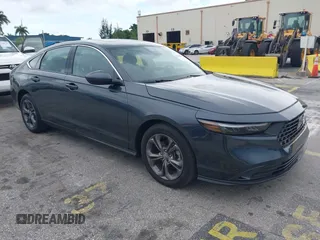 2024 Honda Accord EX с VIN 1HGCY1F39RA047212, выставлен на аукционе IAAI как лот 42485361 с пробегом 12 061 миль миль и . История ставок и продаж доступна на DreamBid. Изображение 1.