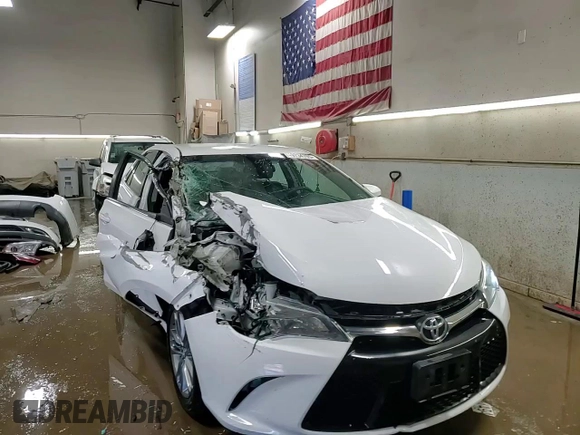 2015 Toyota Camry XLE with VIN 4T1BF1FK6FU024094, listed as a Copart auction lot 49734705 with 94,523 mi miles and Salvage Title. Bid and sale history available at carsss.com. Image 13.
