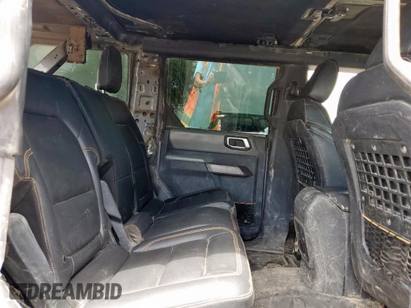 2023 Ford Bronco z VIN 1FMEE5DH1PLB80999, wystawiony jako Copart lot #64993015 z przebiegiem 36 436 mil mil oraz Szkoda całkowita • Salvage title. Historia ofert i sprzedaży dostępna na DreamBid. Obrazek 10.